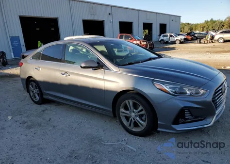 2018 Hyundai Sonata Sport z USA, uszkodzony, nr VIN 5NPE34AF5JH697077